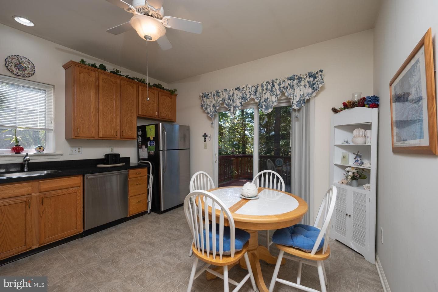 2111 Hidden Meadow Drive photo 11