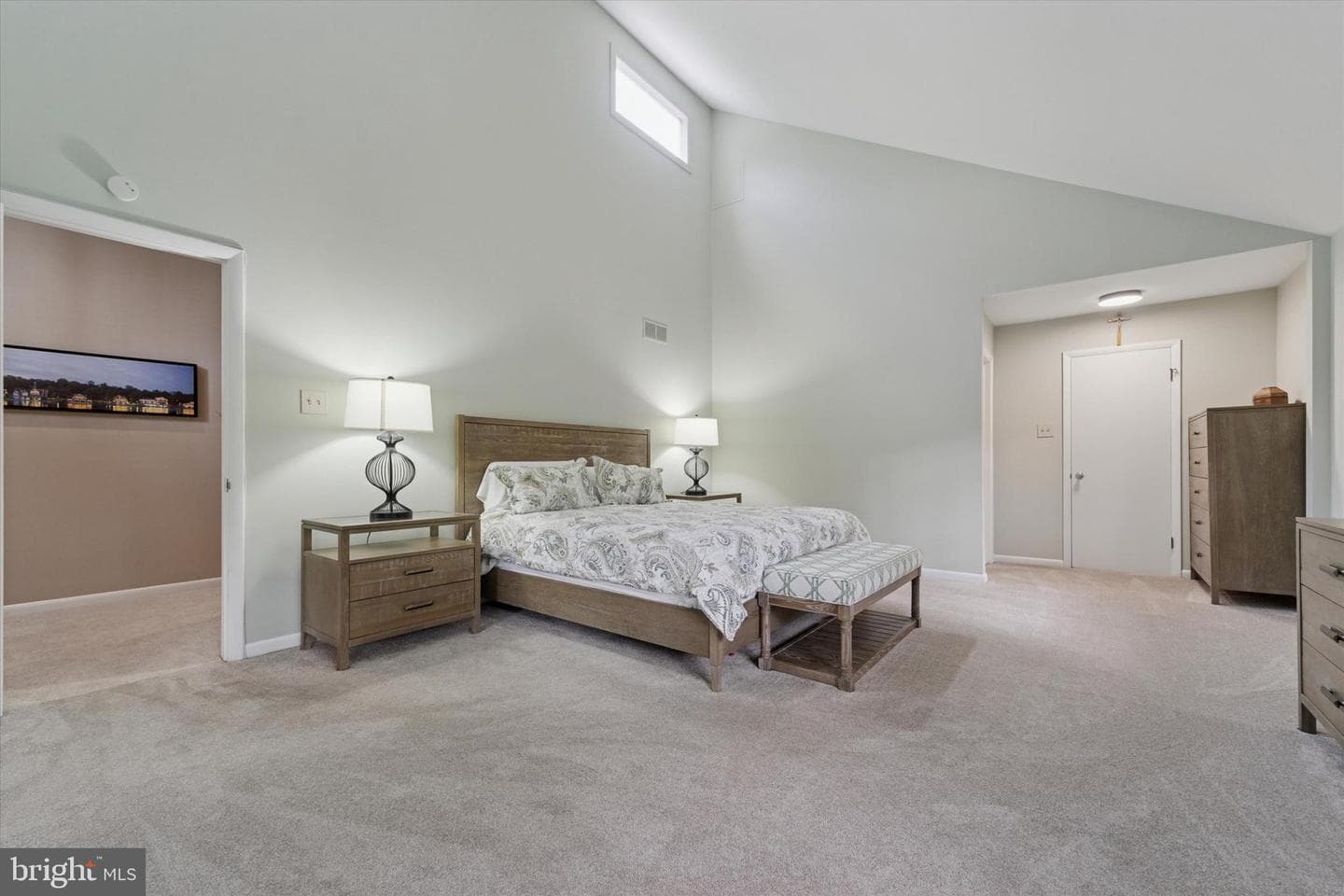 857 Hamilton Drive photo 33