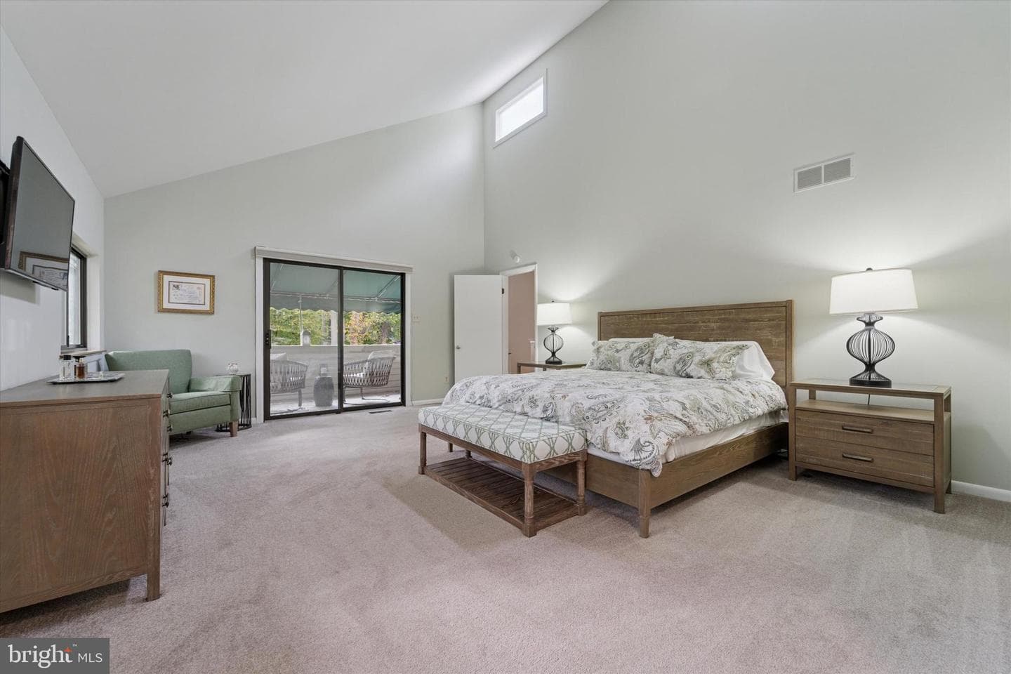 857 Hamilton Drive photo 34