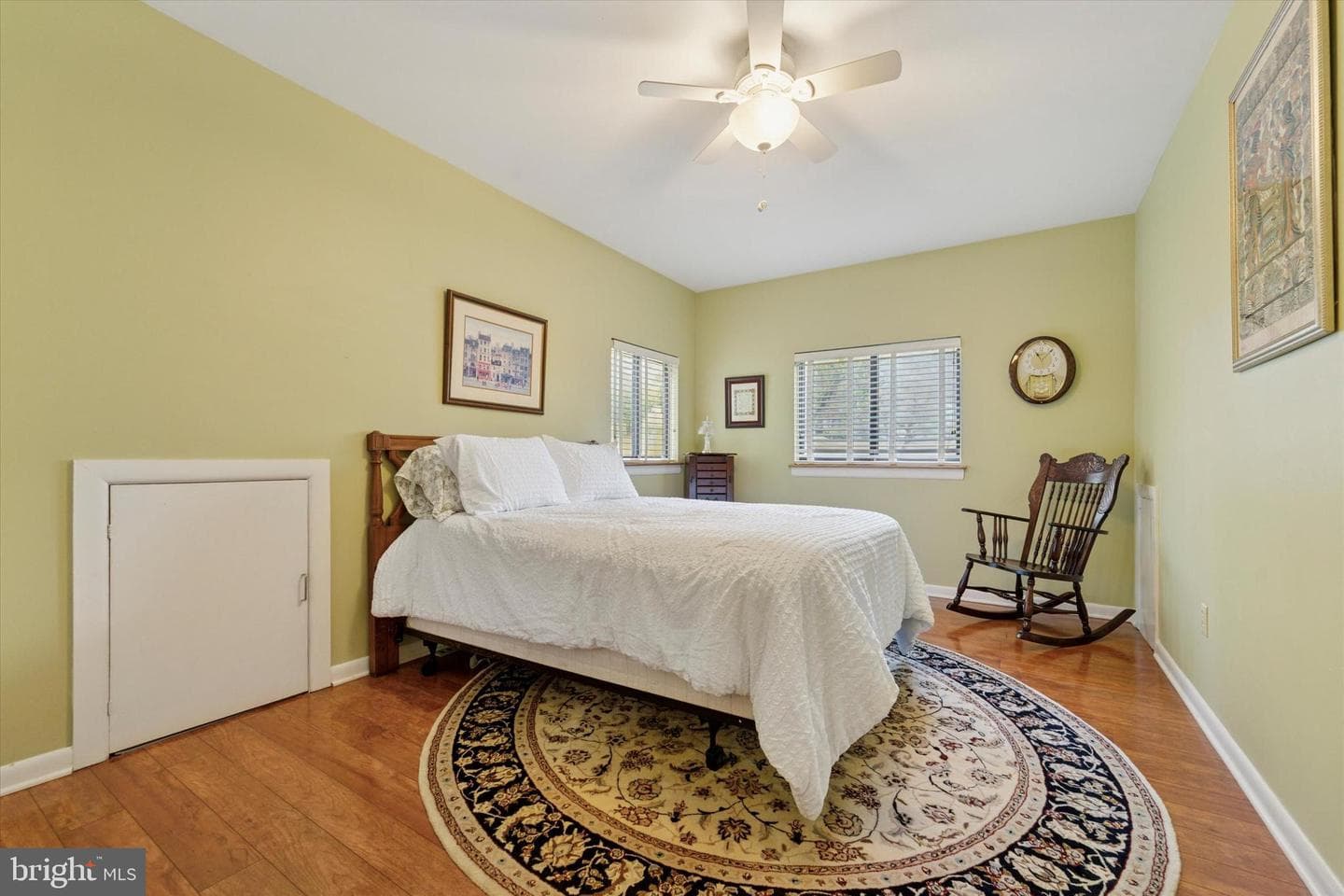 857 Hamilton Drive photo 44