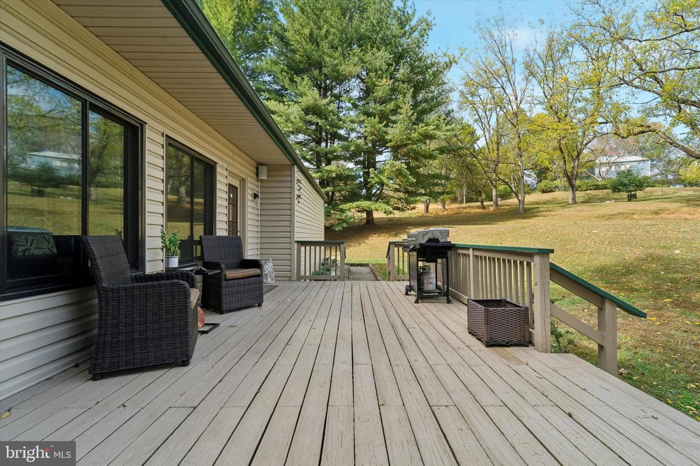 857 Hamilton Drive photo 47
