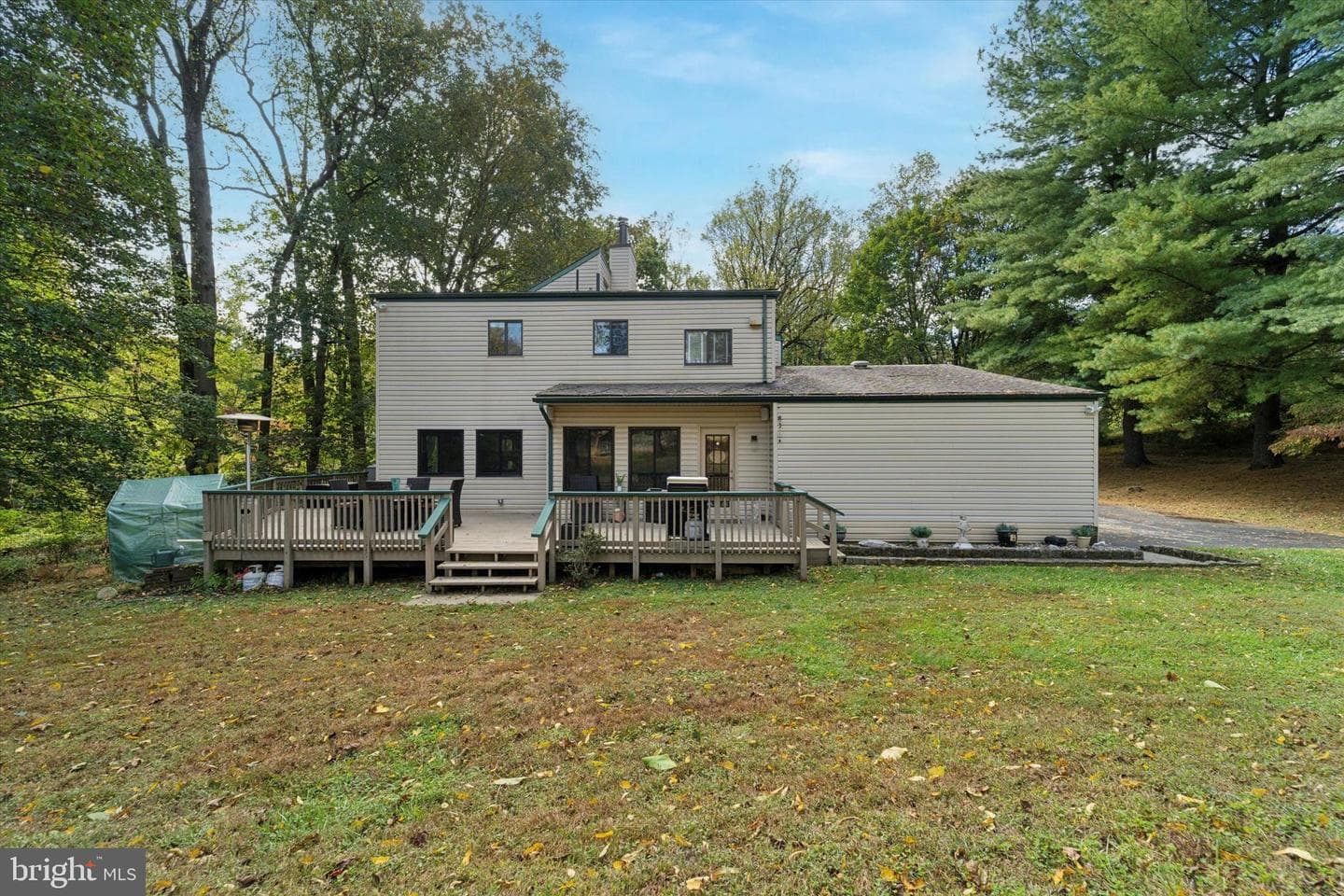 857 Hamilton Drive photo 6