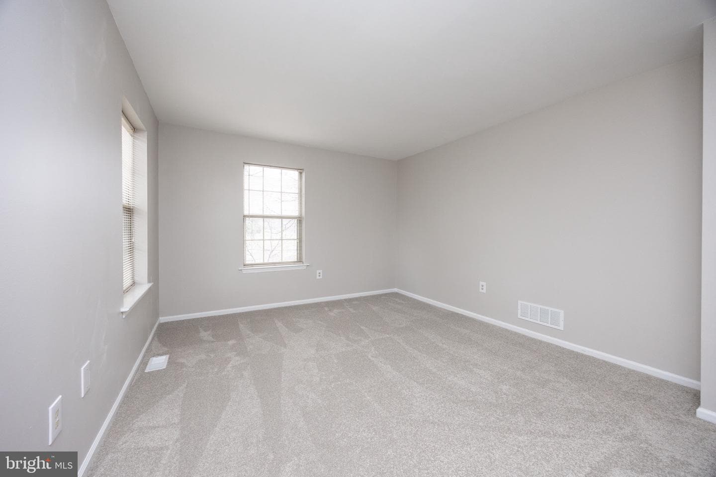 700 Farmington Avenue #40 photo 17