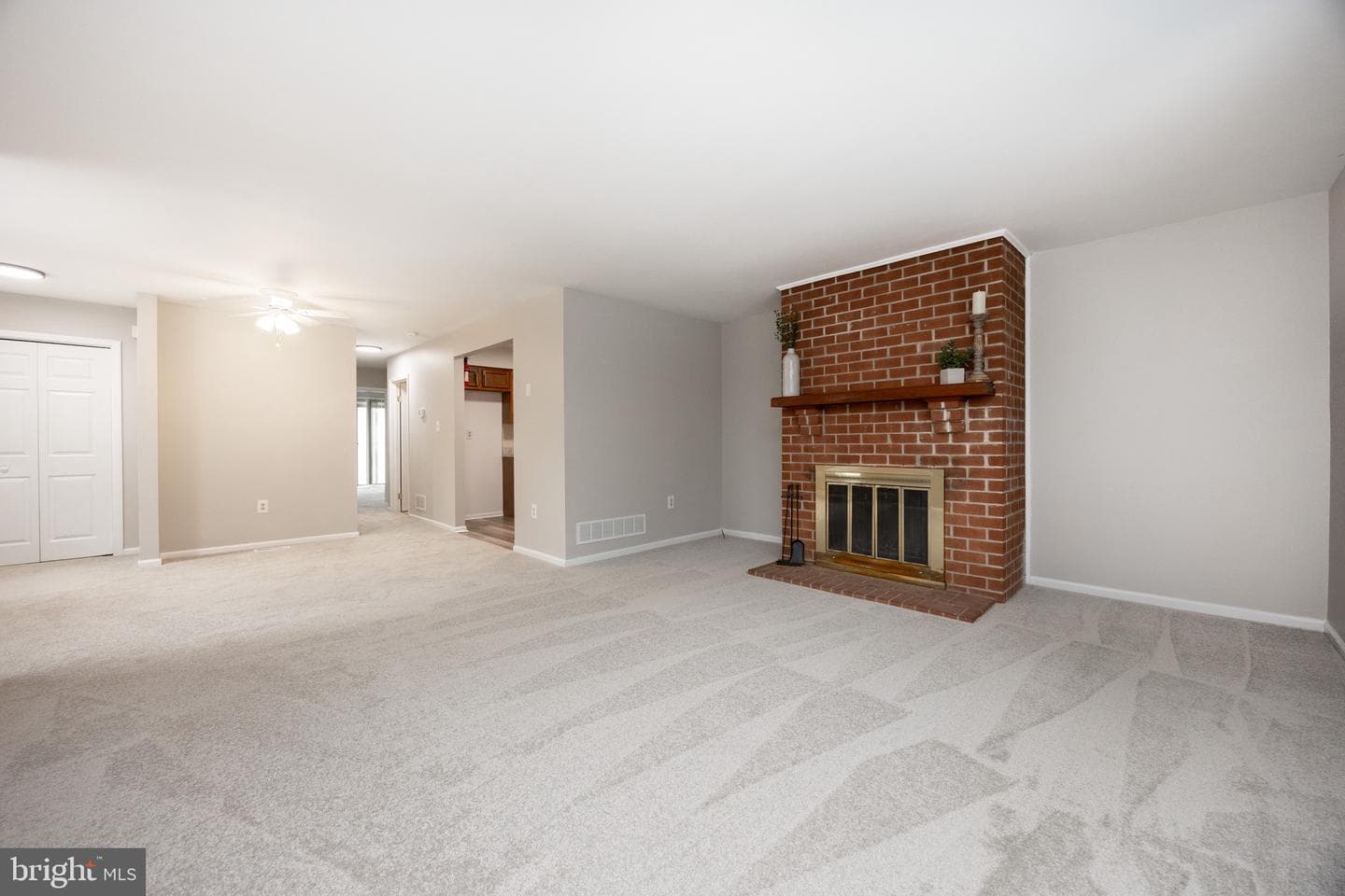 700 Farmington Avenue #40 photo 8