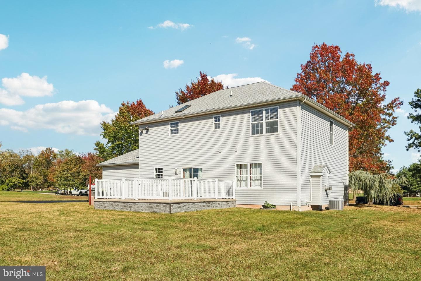 104 Berkshire Lane photo 7
