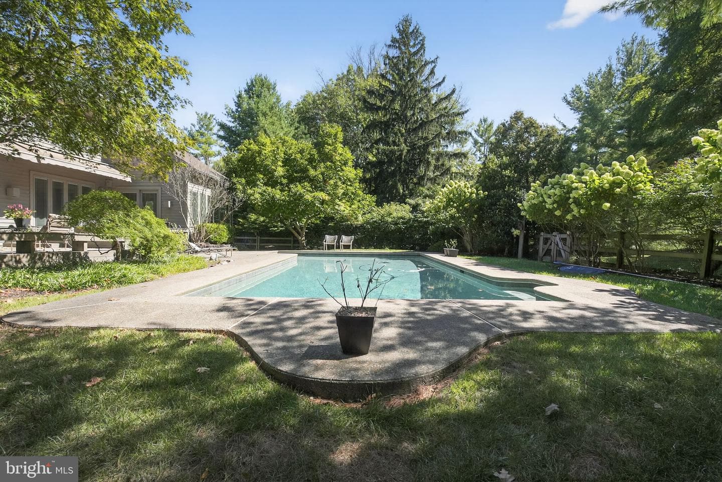 1 Fox Pond photo 44