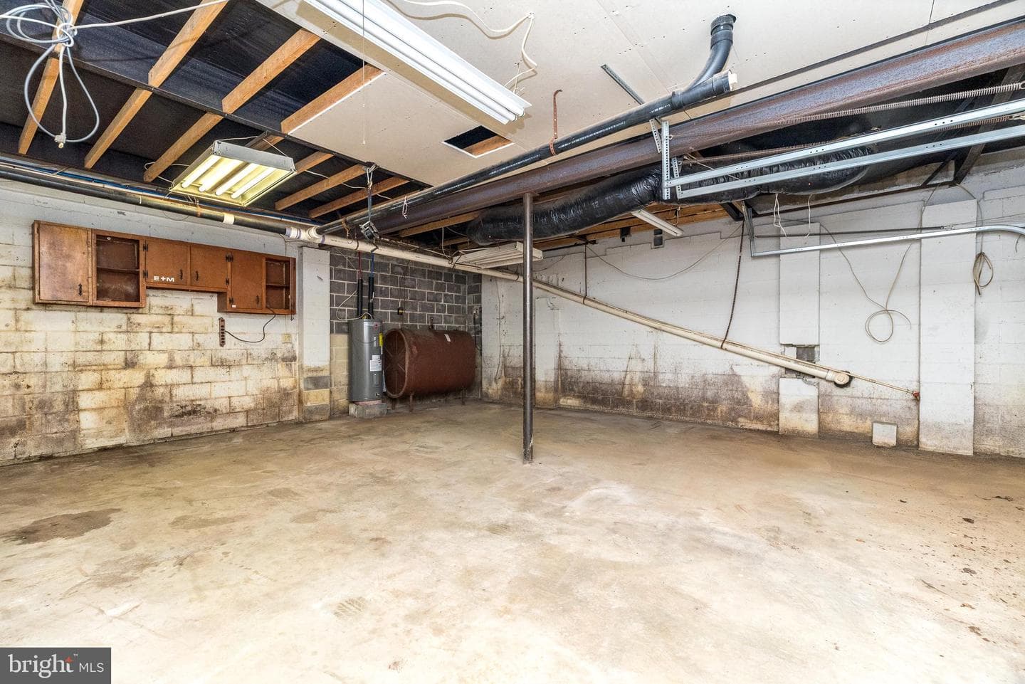 2419 Sanatoga Road photo 32
