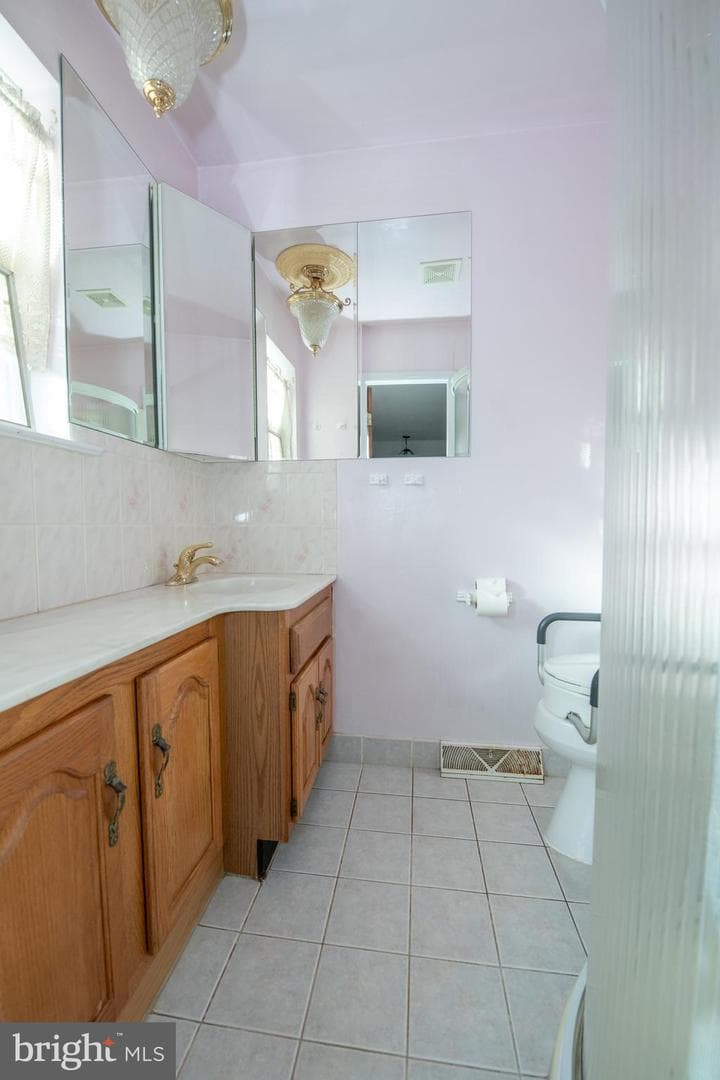 4145 Thistlewood Road photo 32