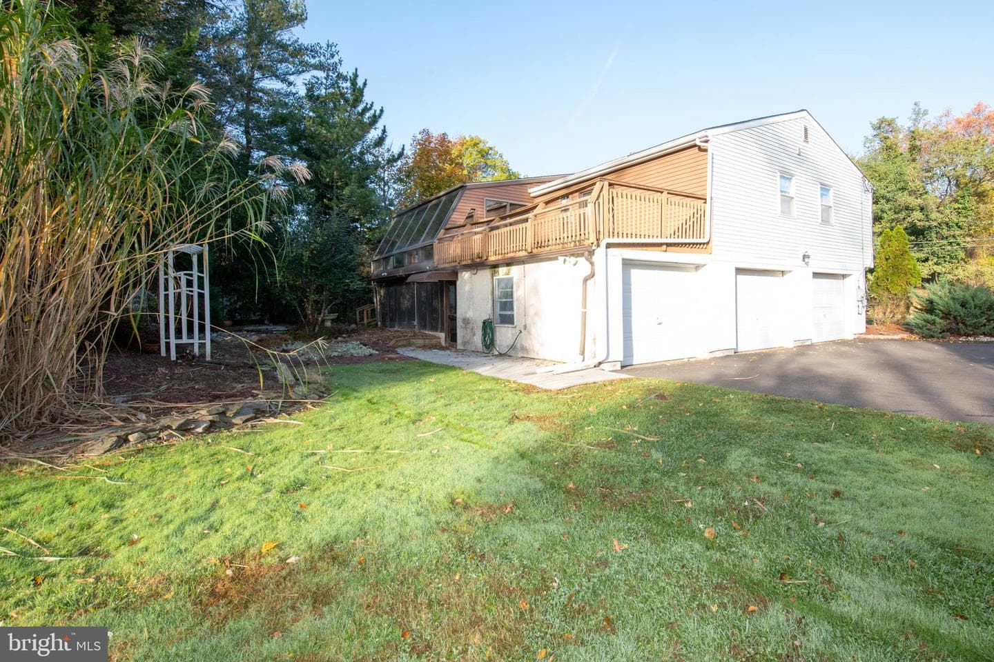 4145 Thistlewood Road photo 5