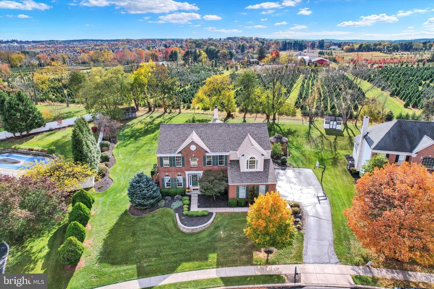 211 Paperbirch Drive