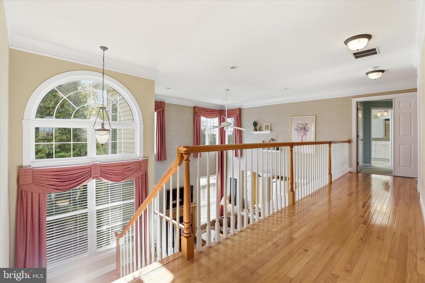 211 Paperbirch Drive photo 26
