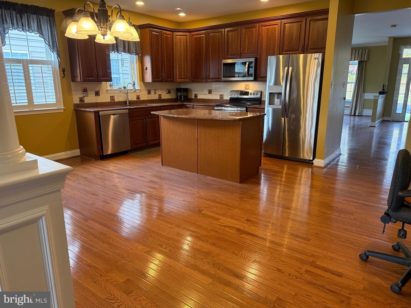 747 Crestview Boulevard photo 21