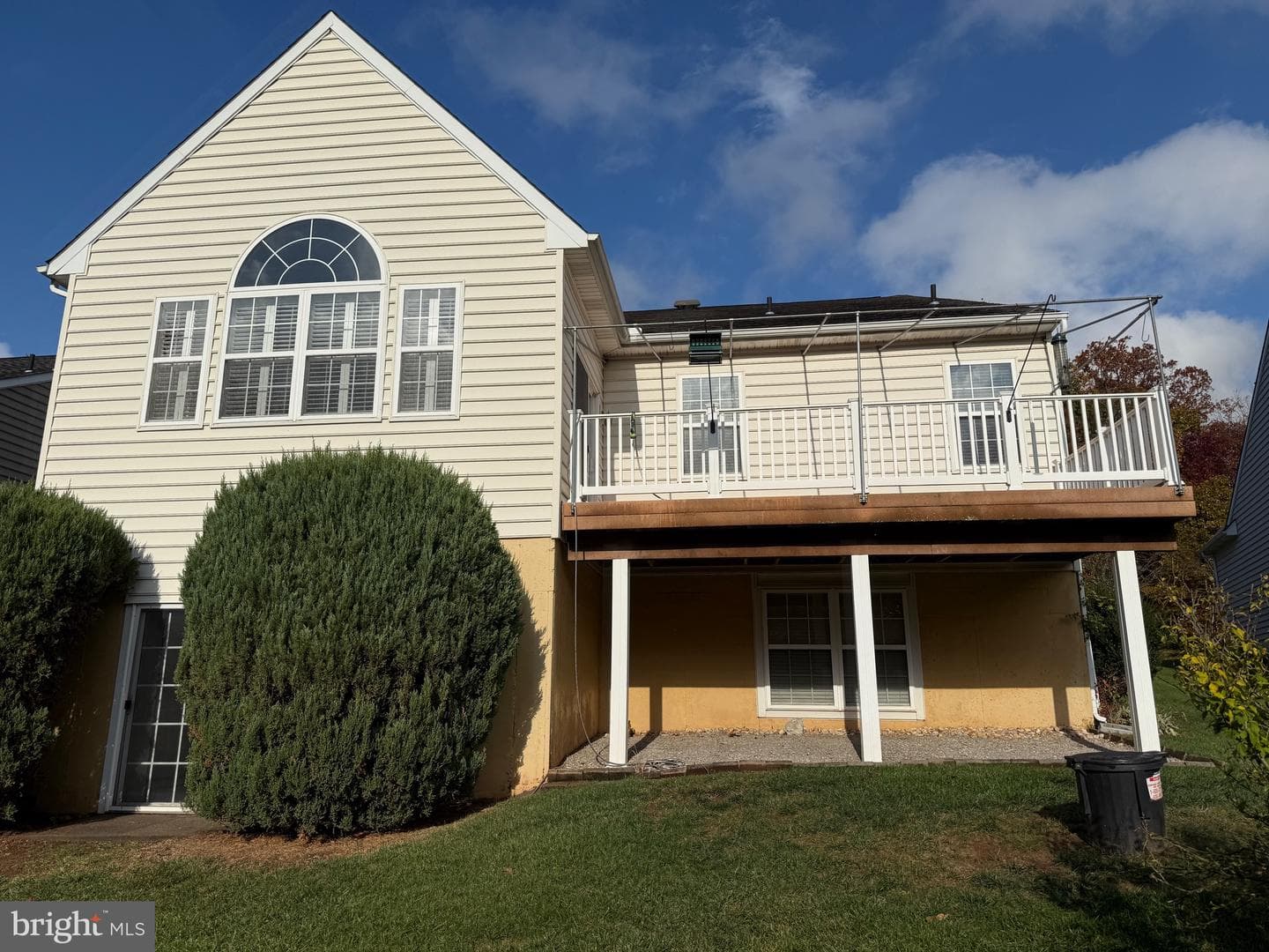 747 Crestview Boulevard photo 5