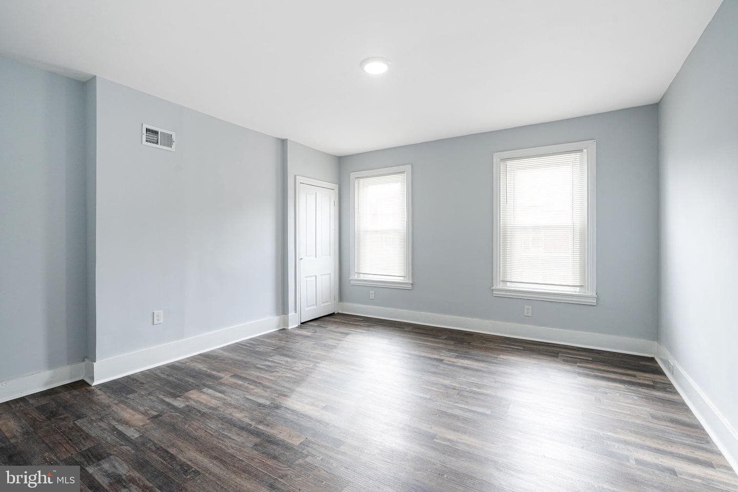 725 W Lafayette Street photo 14