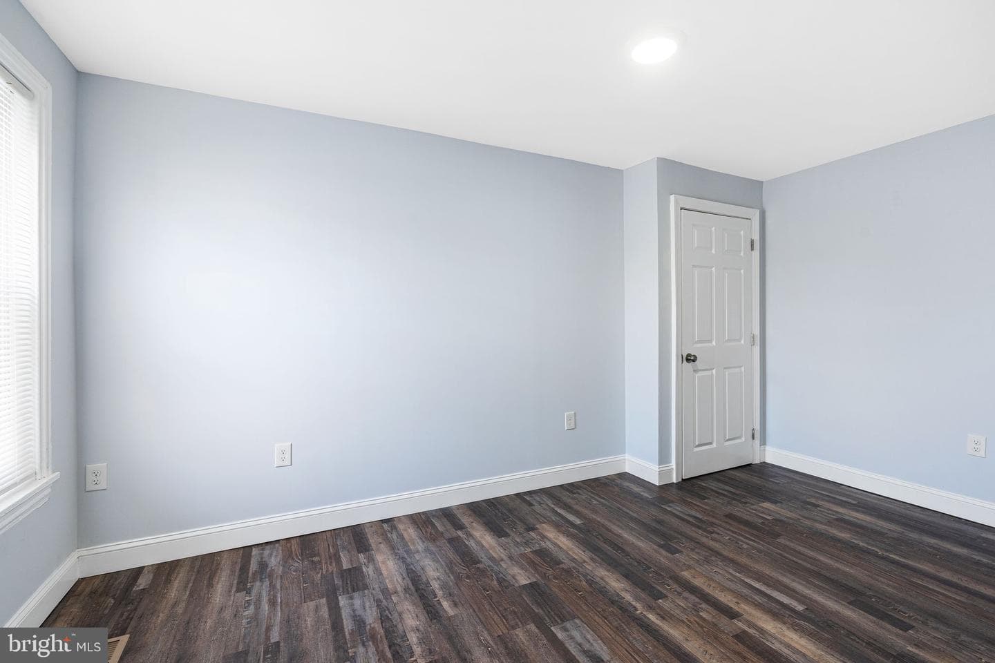725 W Lafayette Street photo 19