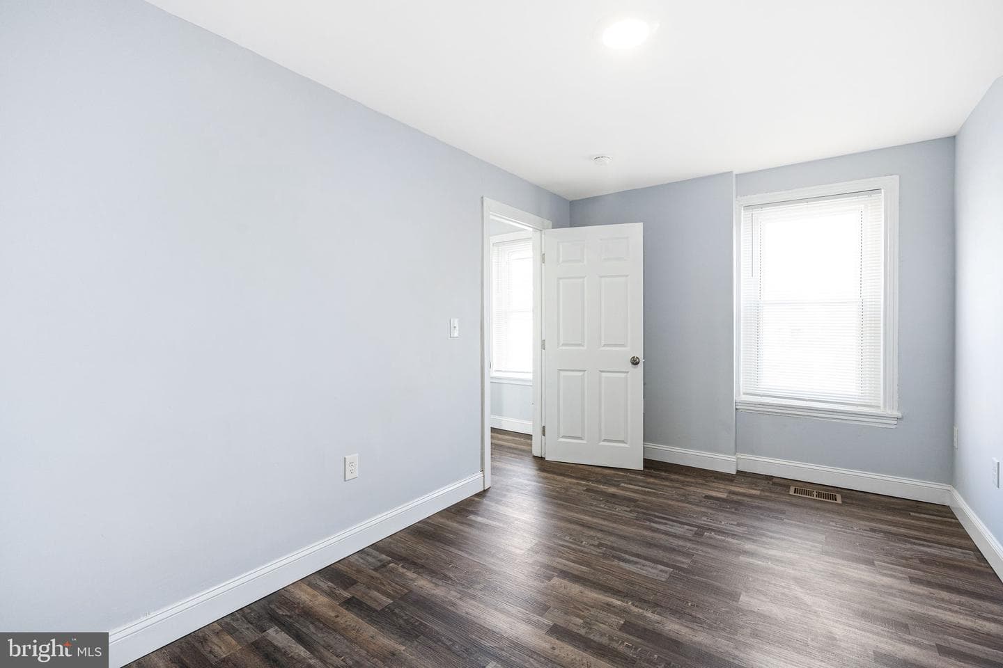 725 W Lafayette Street photo 20