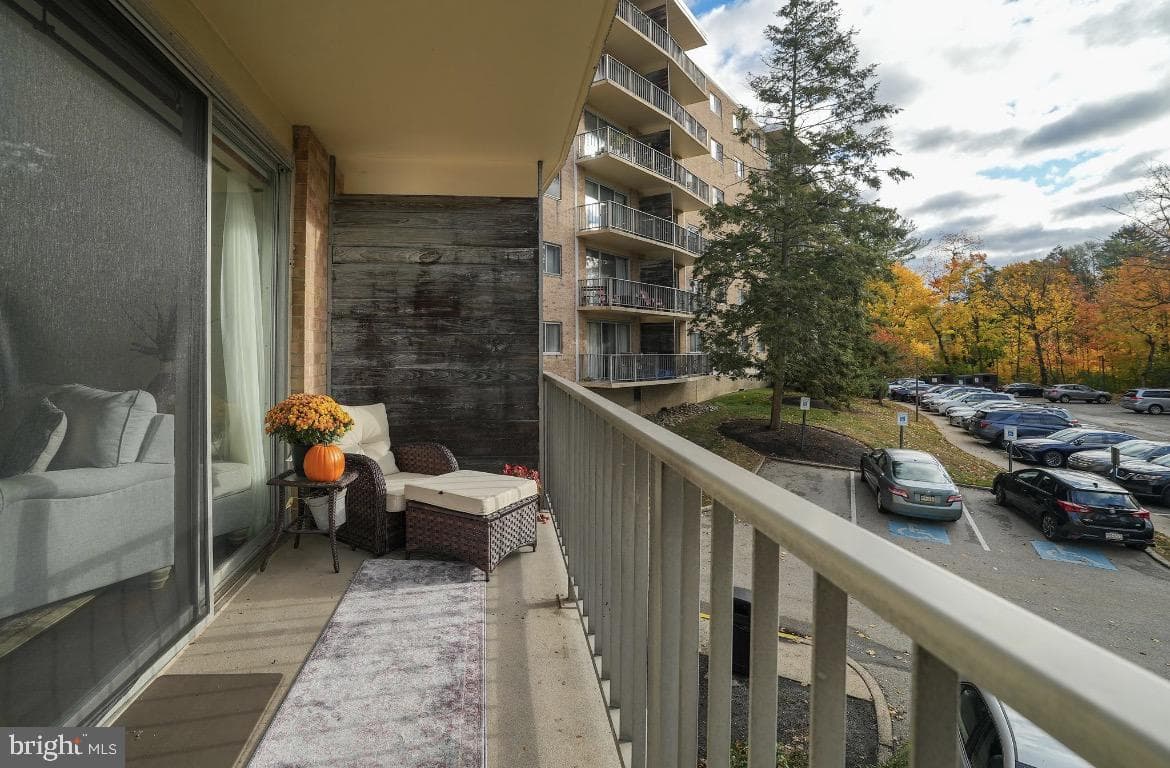 309 Florence Avenue #112-N photo 8