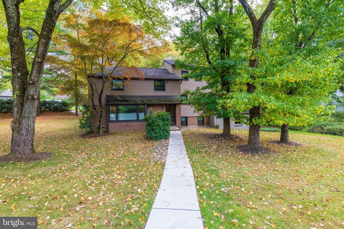 2390 Terwood Road photo 1