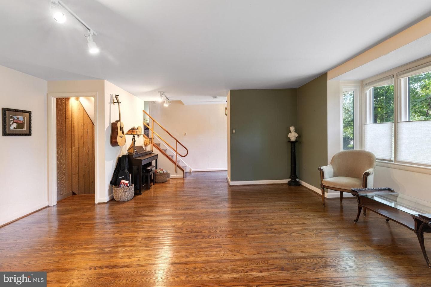 2390 Terwood Road photo 4
