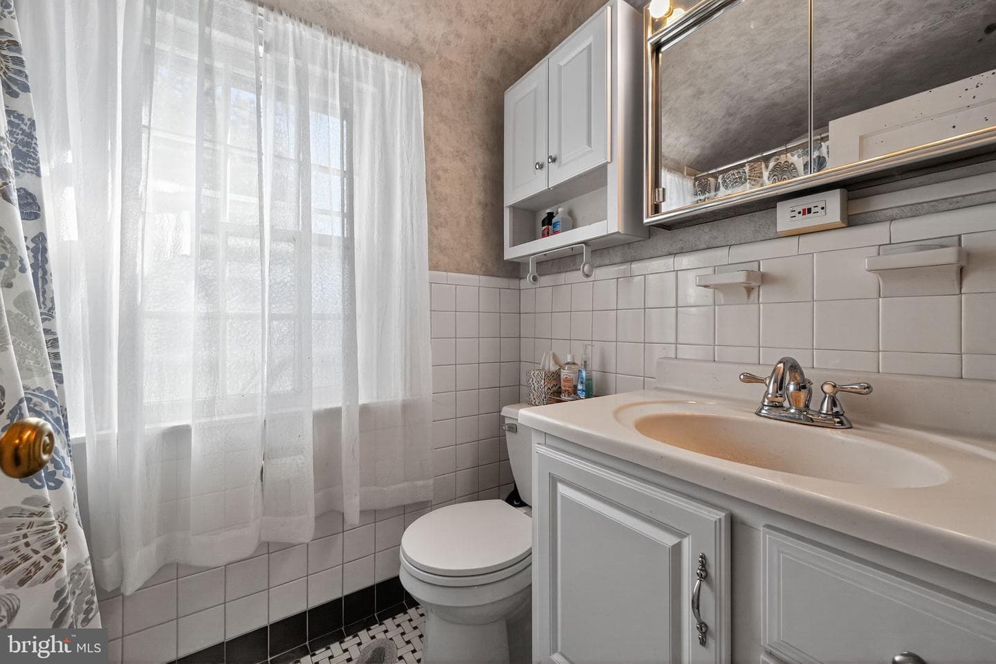 249 Forrest Avenue photo 19