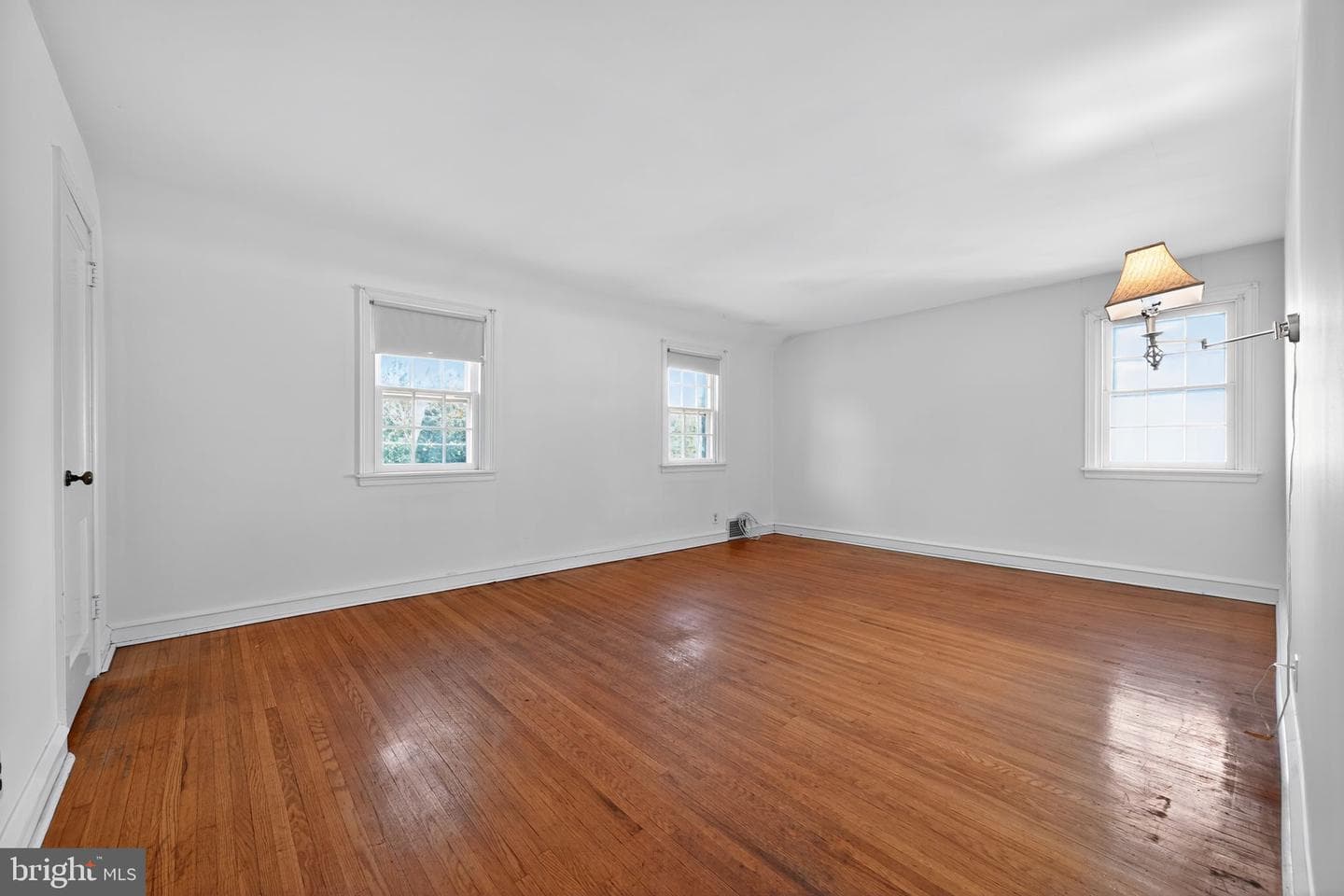 249 Forrest Avenue photo 20
