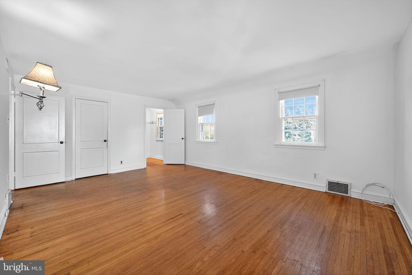 249 Forrest Avenue photo 22