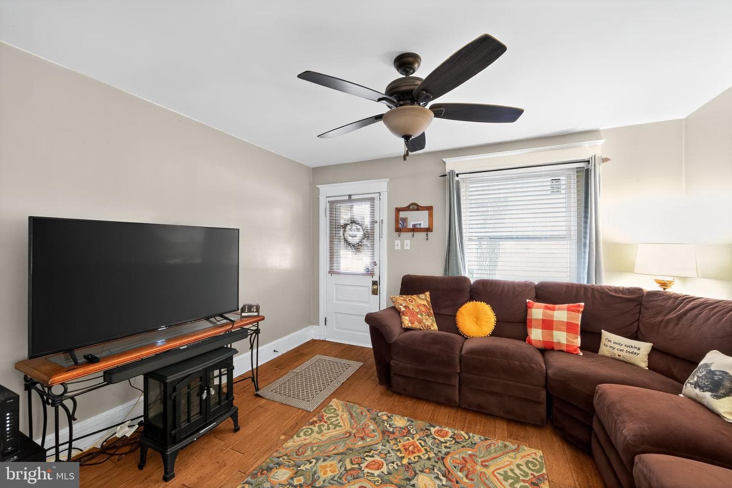 1050 South Street photo 2