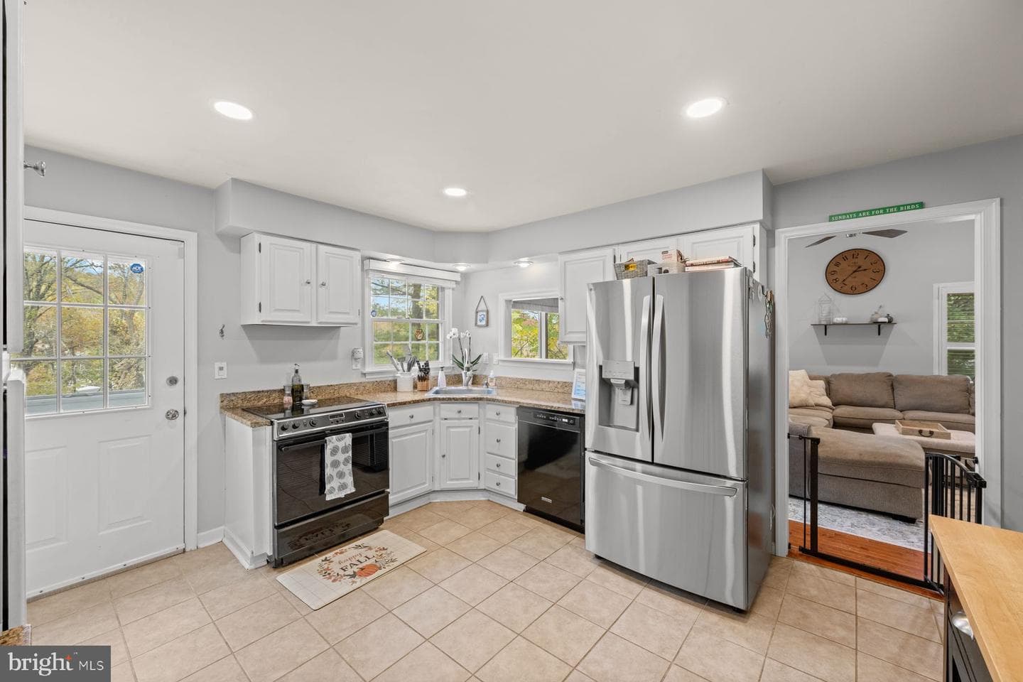 188 Arden Road photo 3