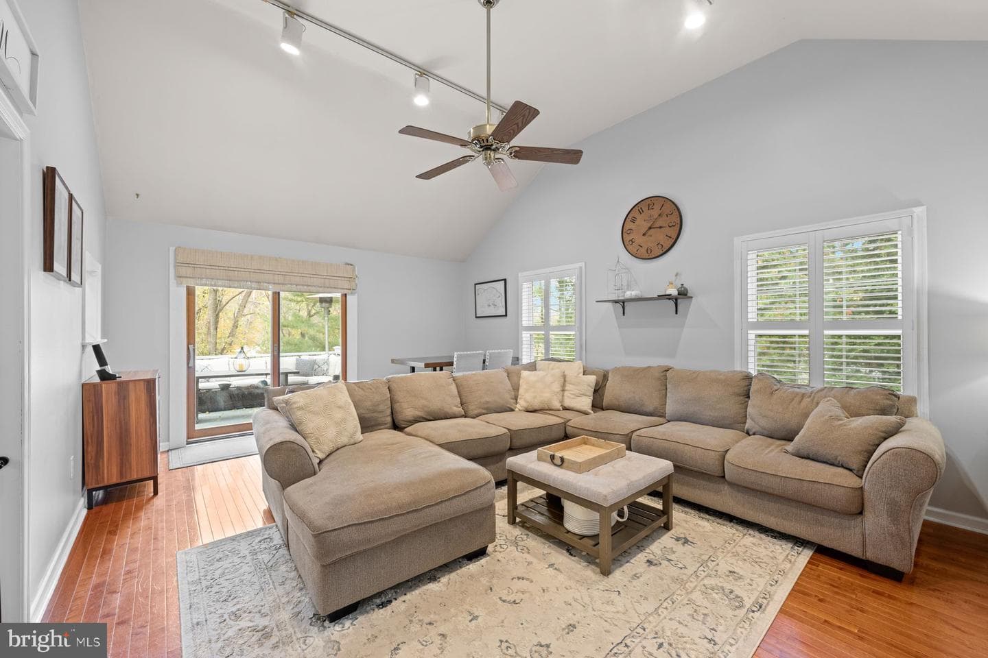 188 Arden Road photo 8