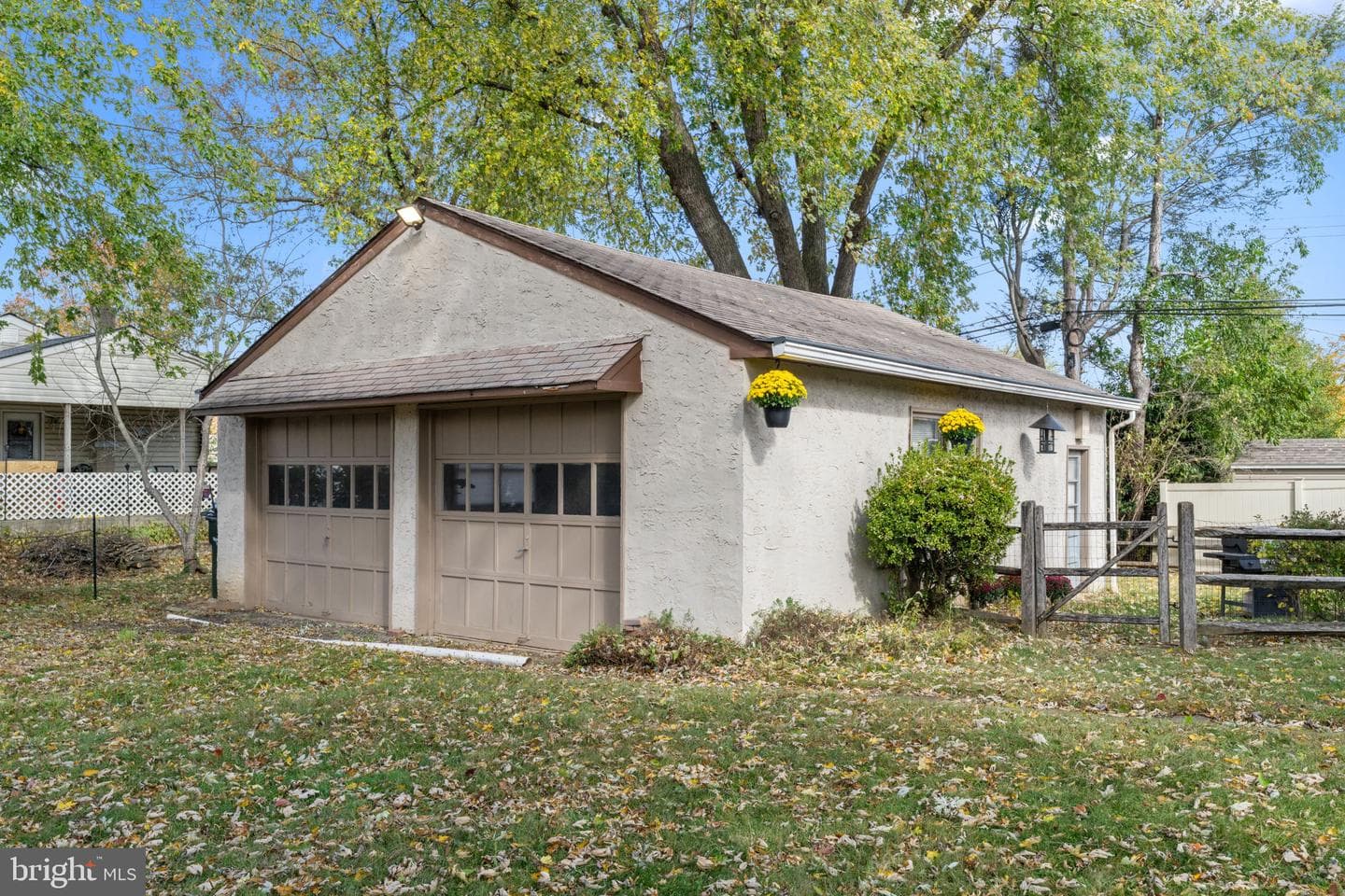 210 Castello Avenue photo 27