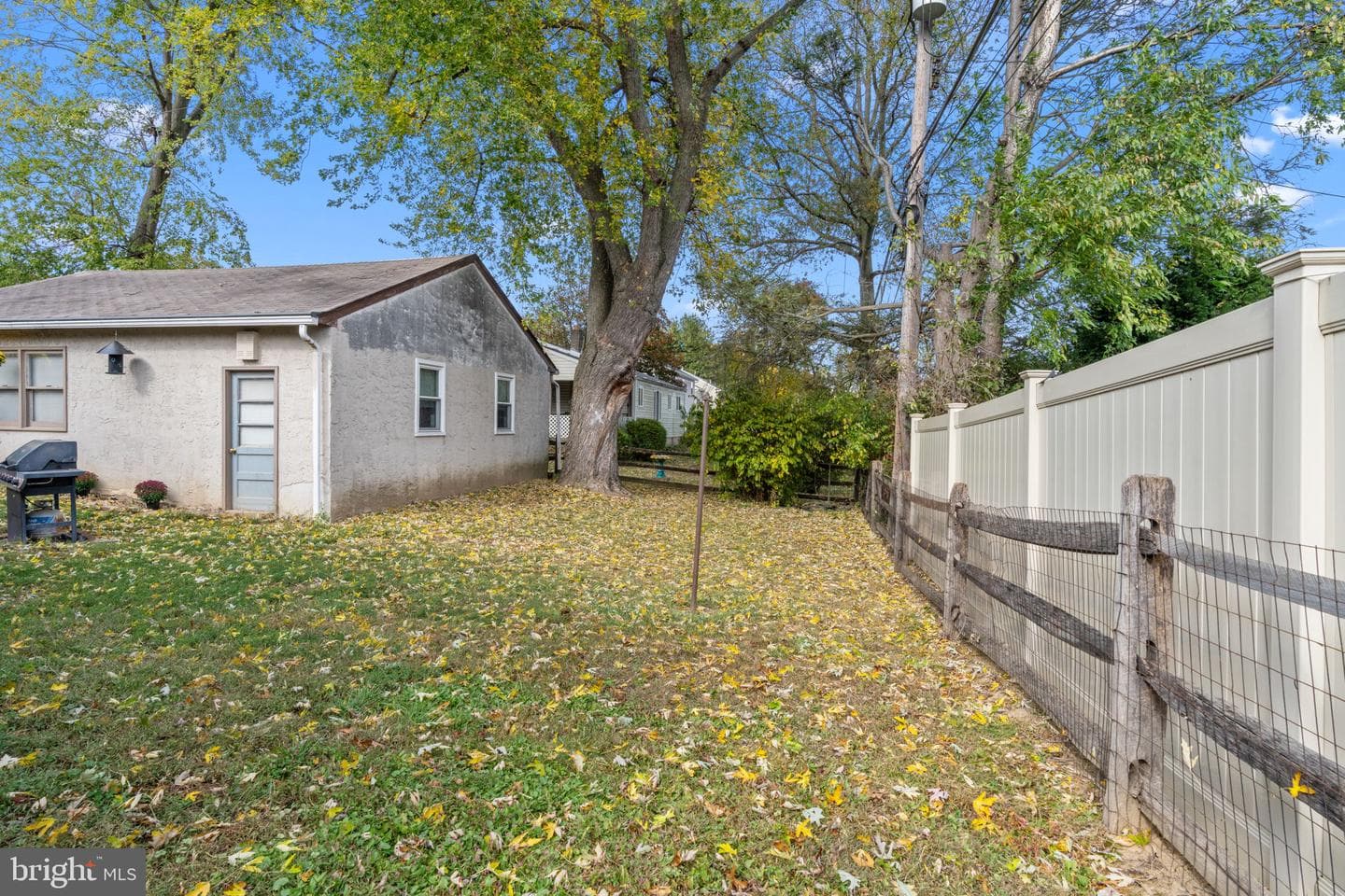 210 Castello Avenue photo 30