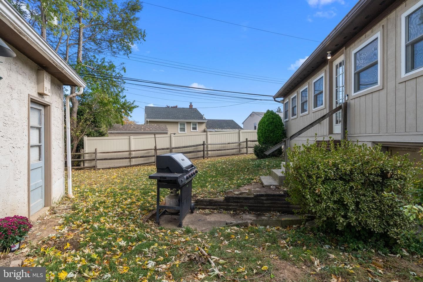 210 Castello Avenue photo 32
