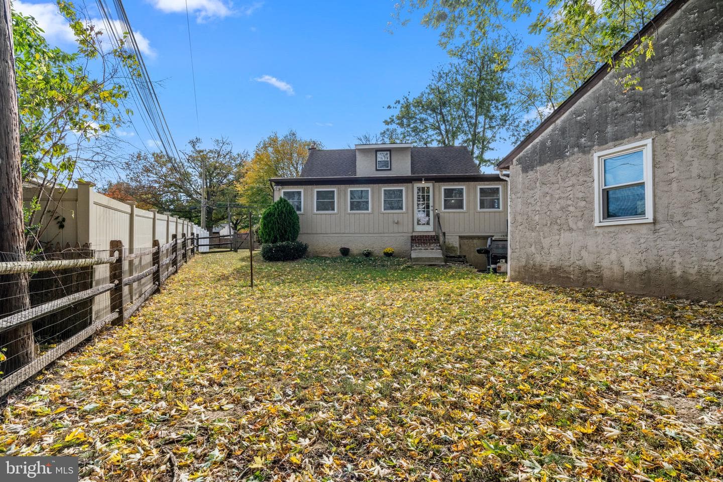 210 Castello Avenue photo 33
