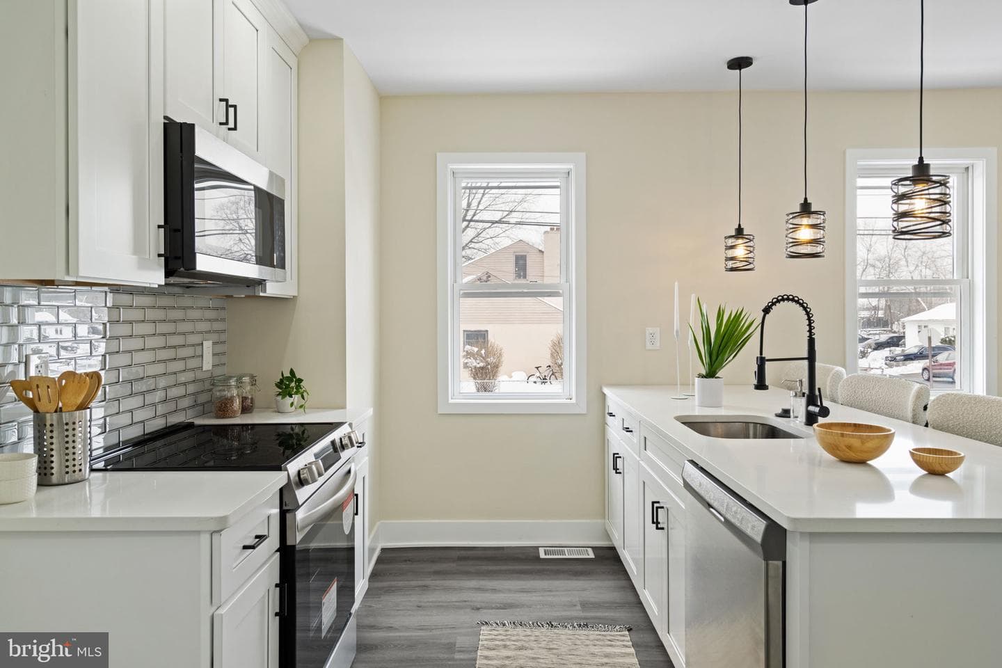 1601 Fairview Avenue photo 13