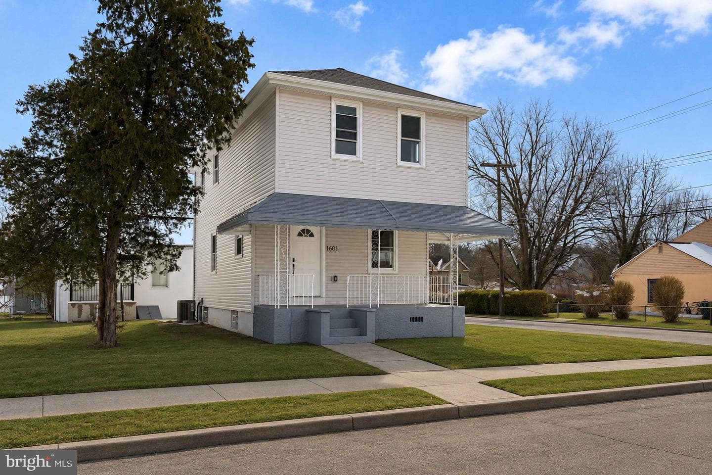 1601 Fairview Avenue photo 4