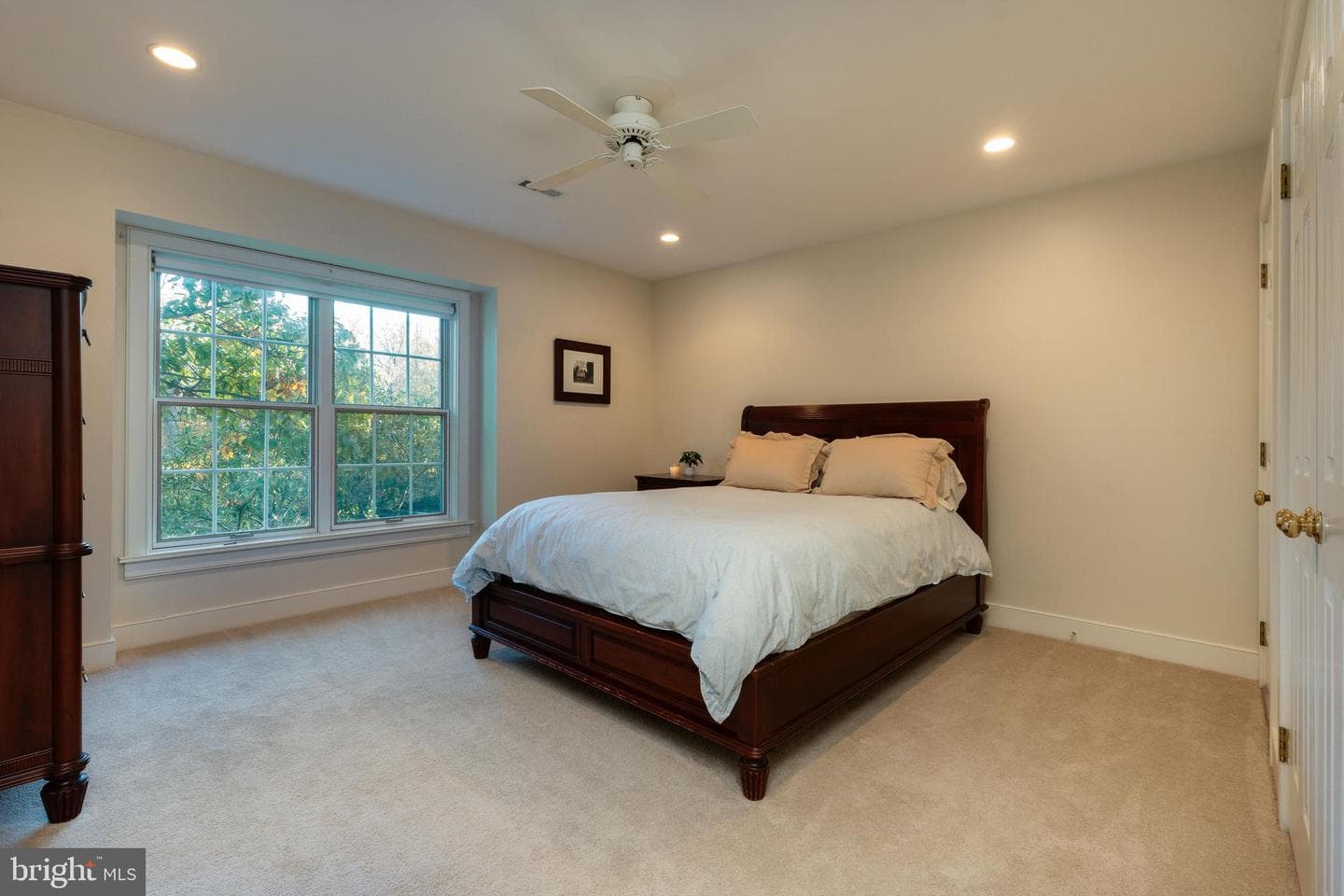 900 Gladestry Lane photo 31