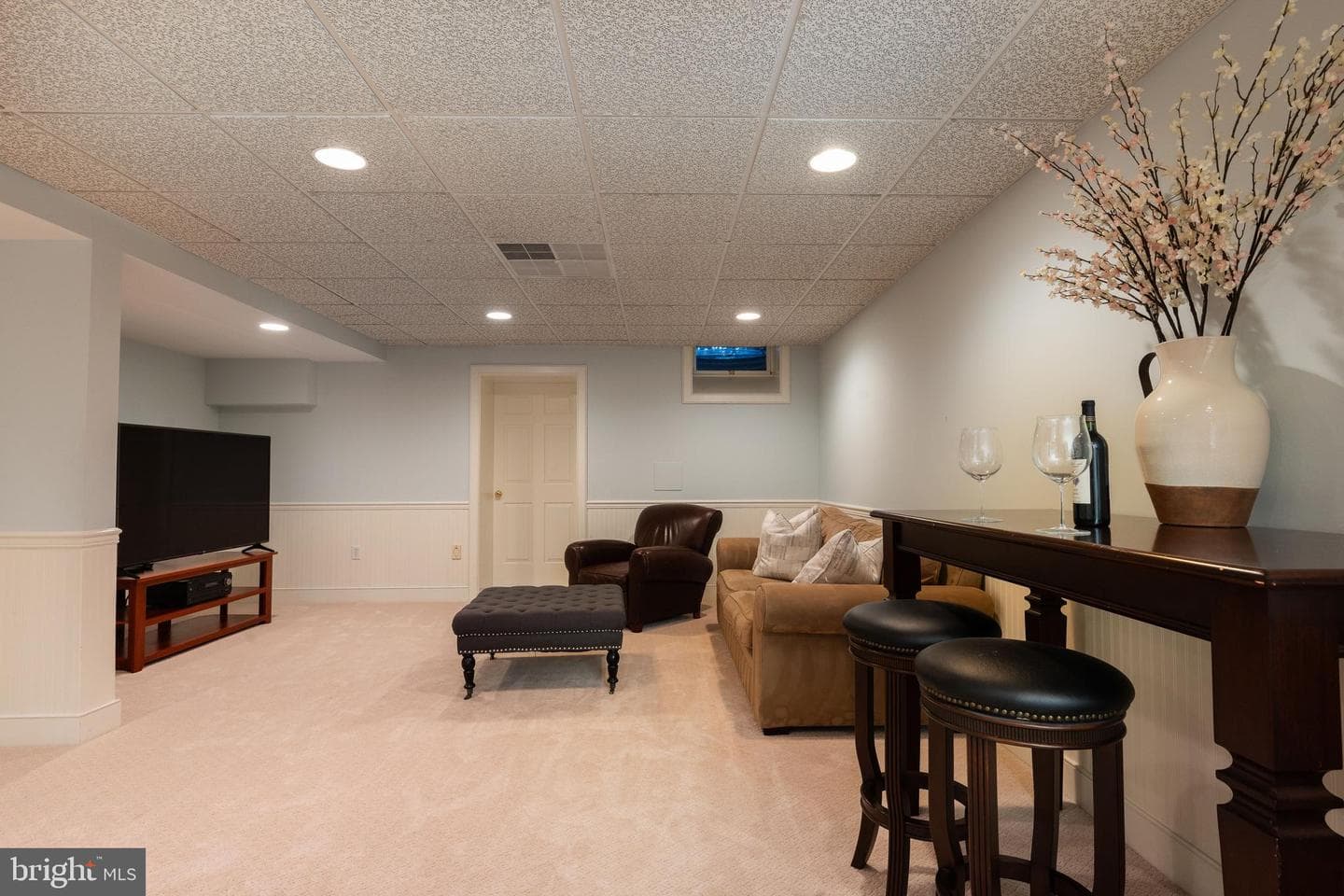 900 Gladestry Lane photo 34