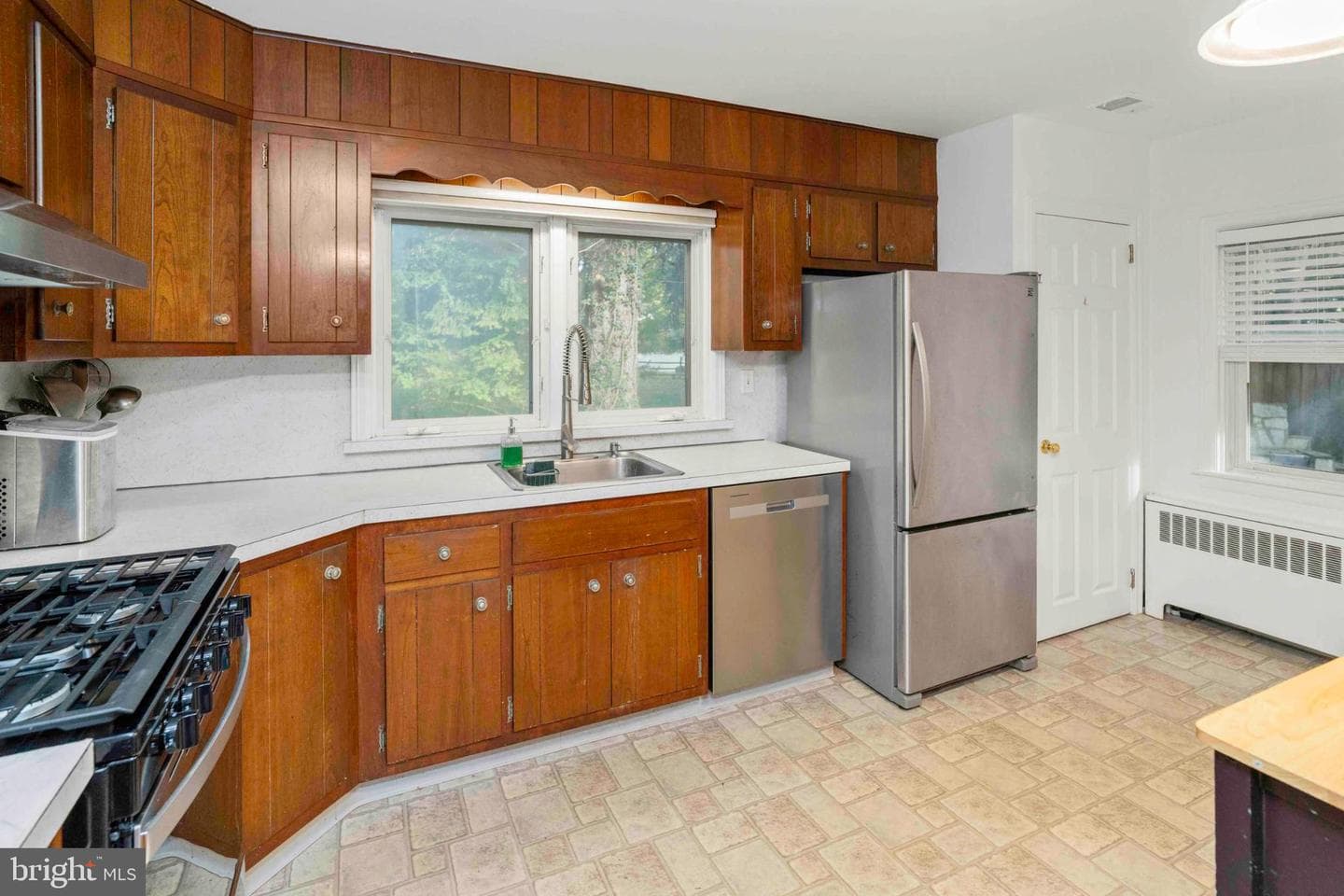 2455 Byberry Road photo 25