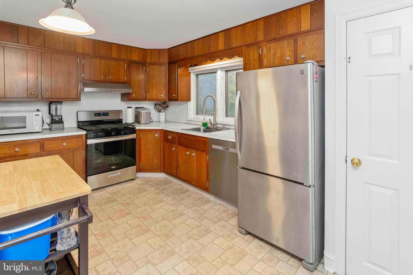 2455 Byberry Road photo 26