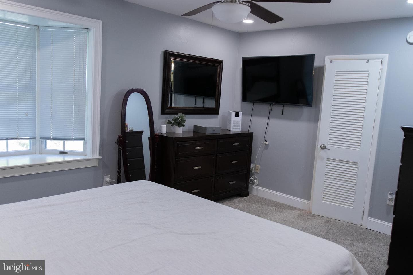 141 Greenwood Drive photo 11