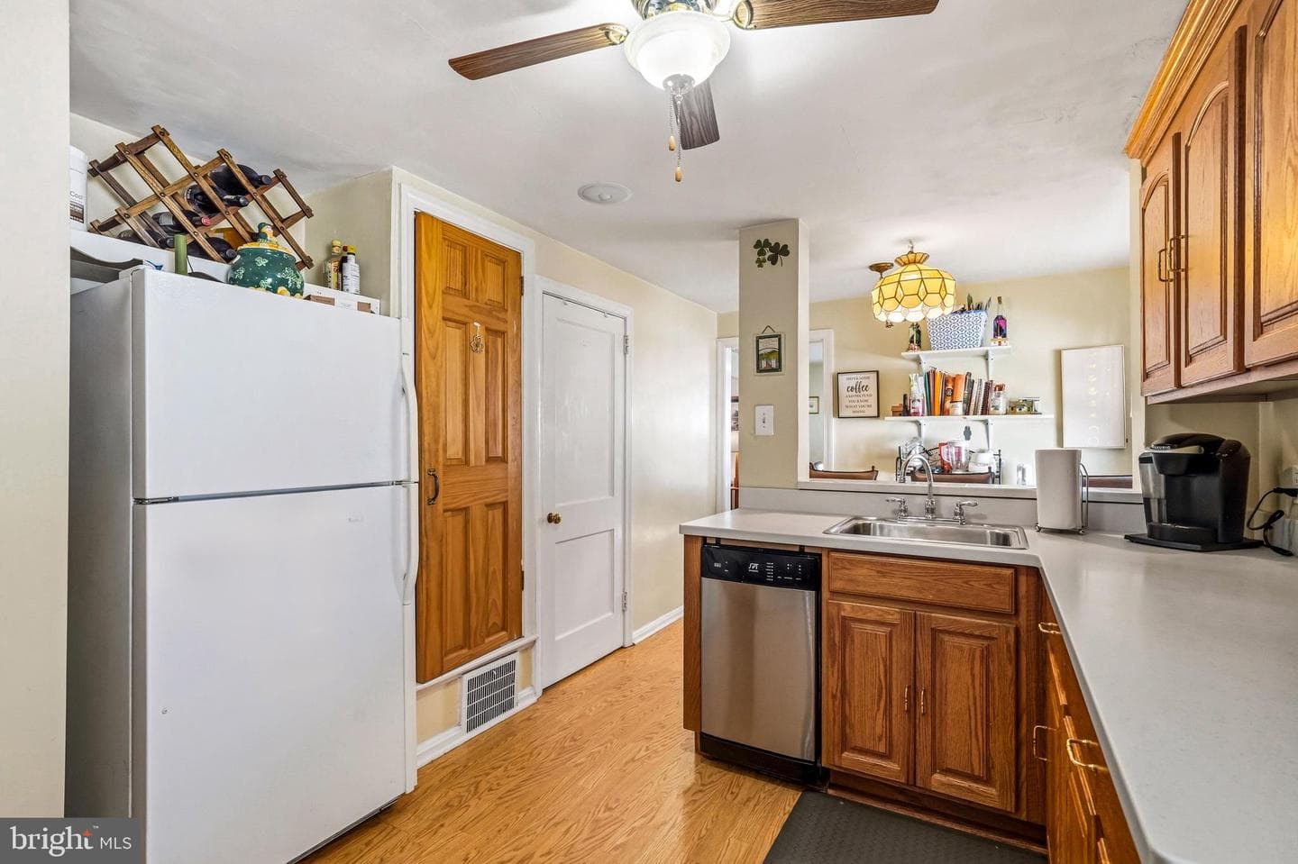 400 Witley Road photo 16