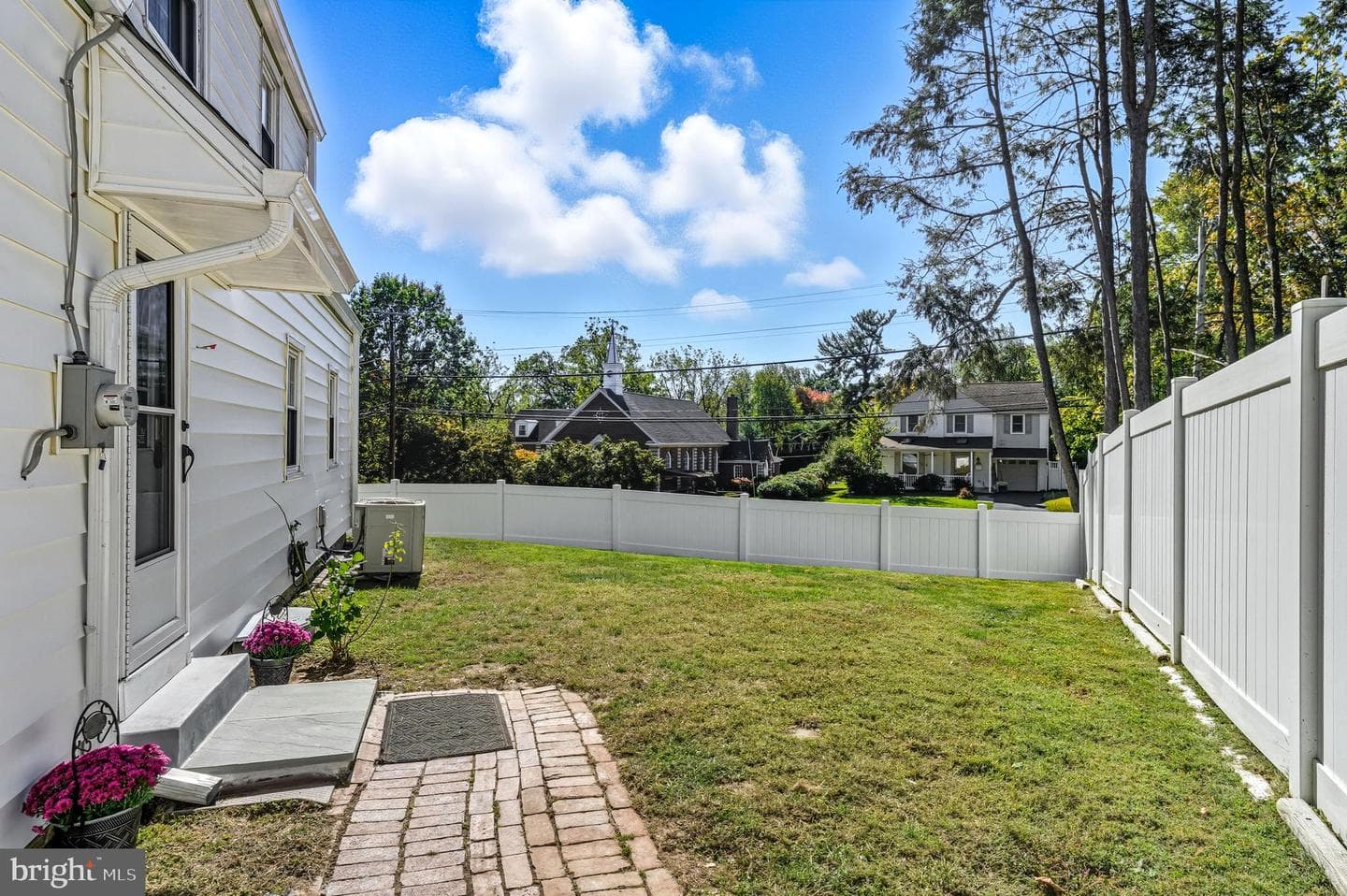 400 Witley Road photo 36