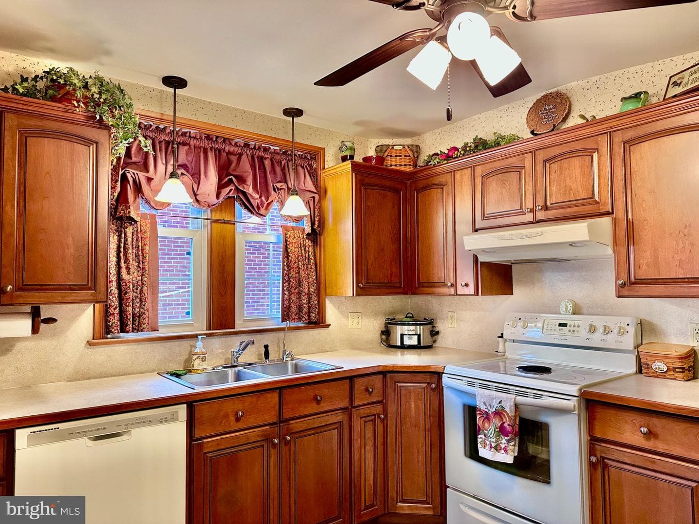 110 Washington Avenue photo 39