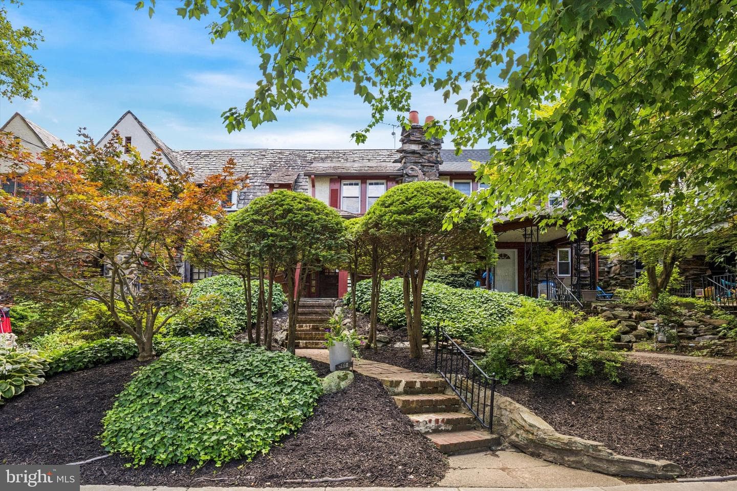 160 Edgehill Road photo 2