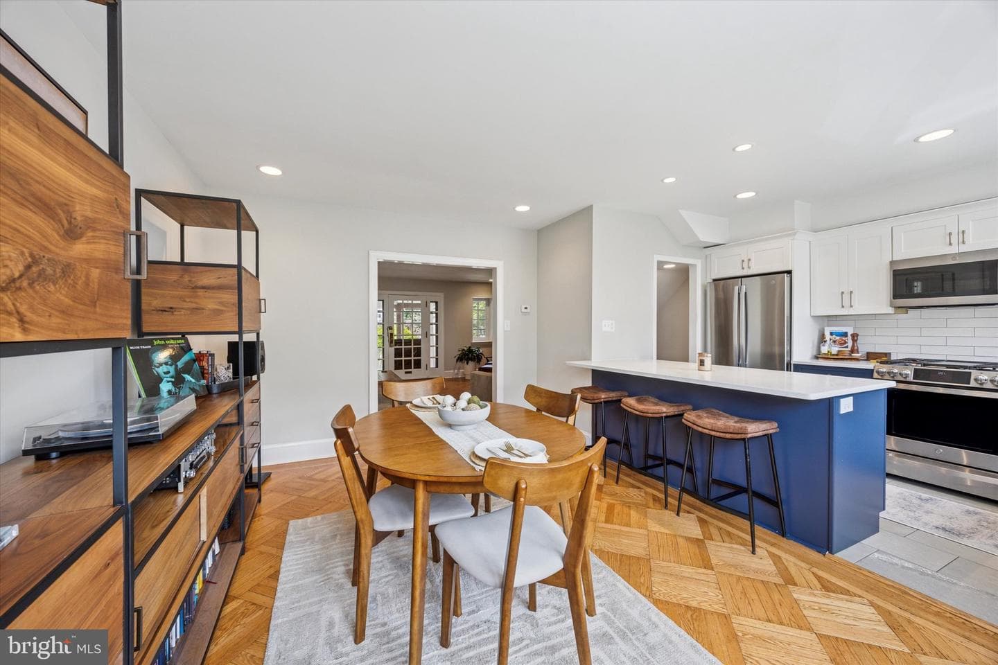 160 Edgehill Road photo 9