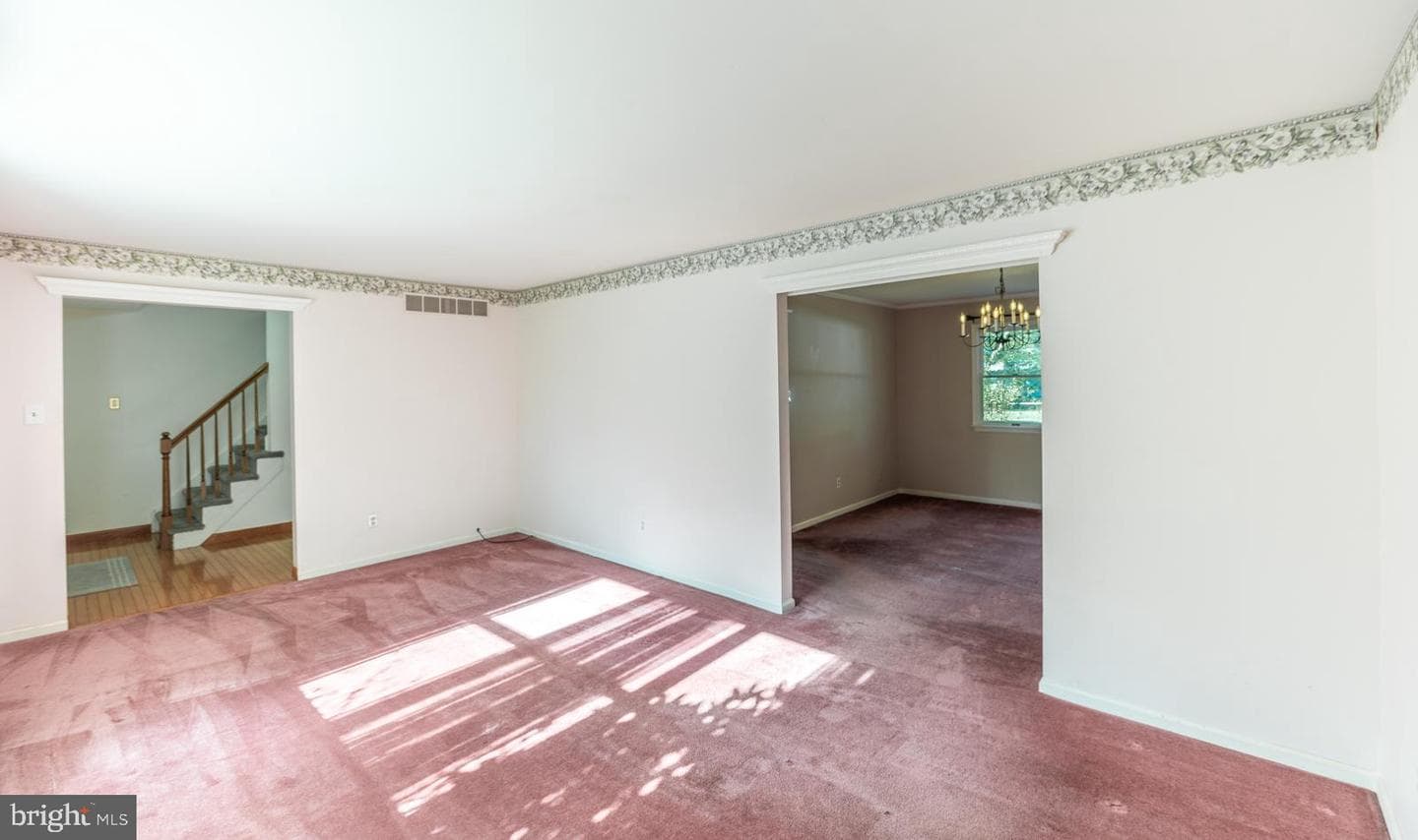 1173 Independence Way photo 6
