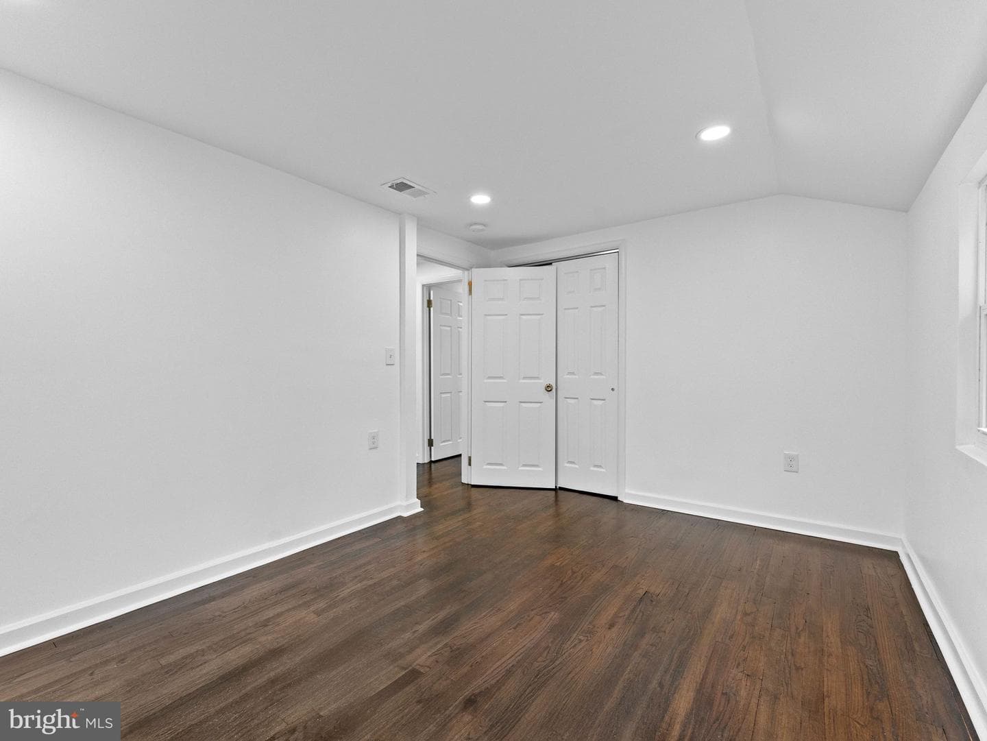 700 Crooked Lane photo 31