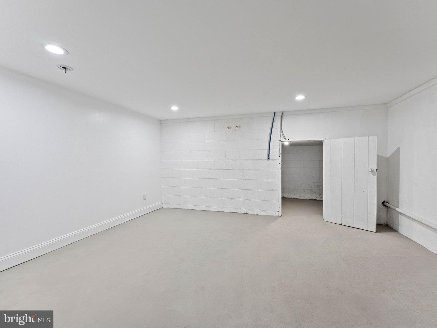 700 Crooked Lane photo 39