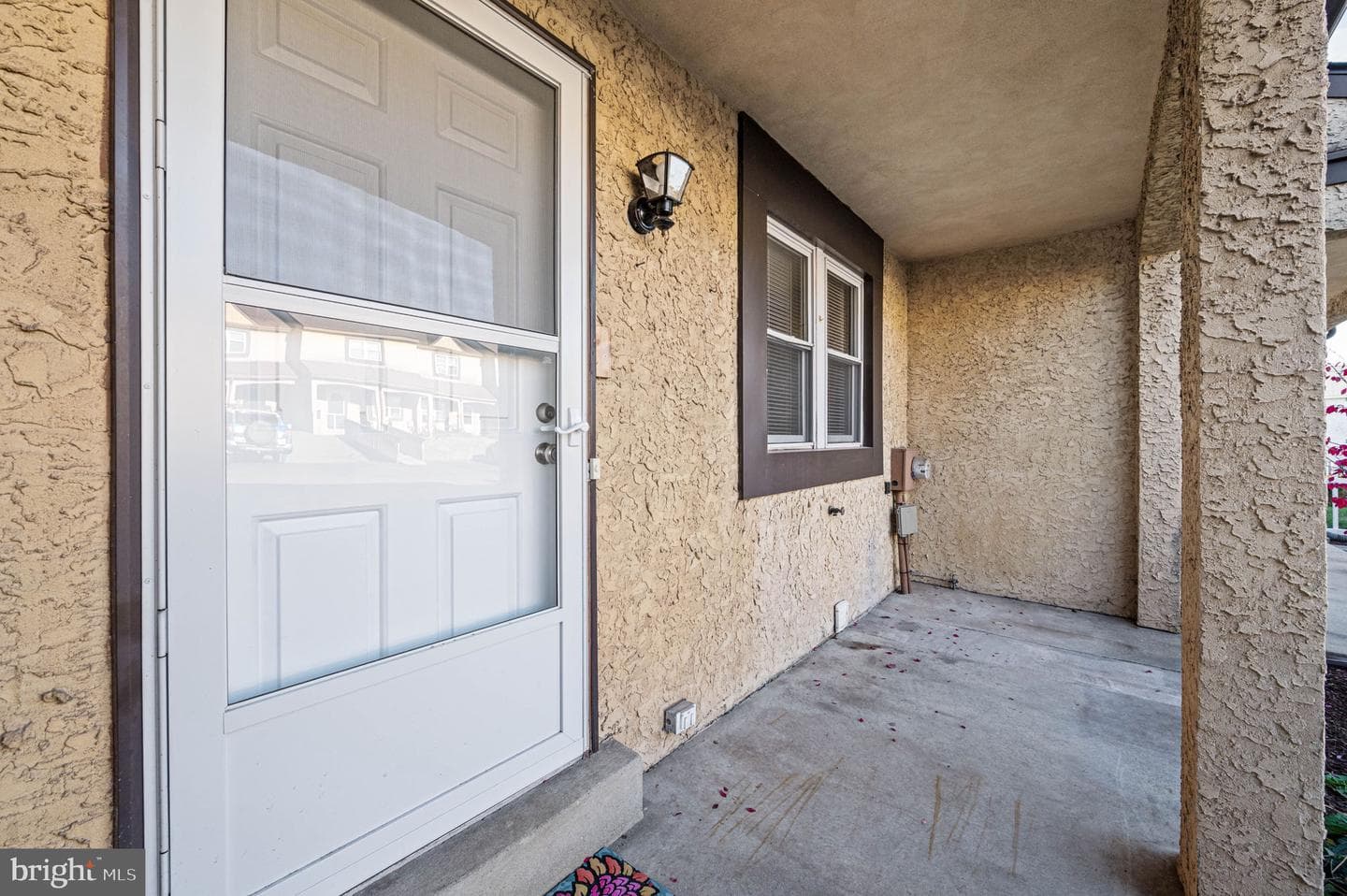 2404 Walnut Ridge photo 2
