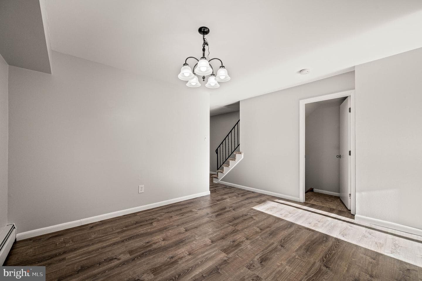 2404 Walnut Ridge photo 7